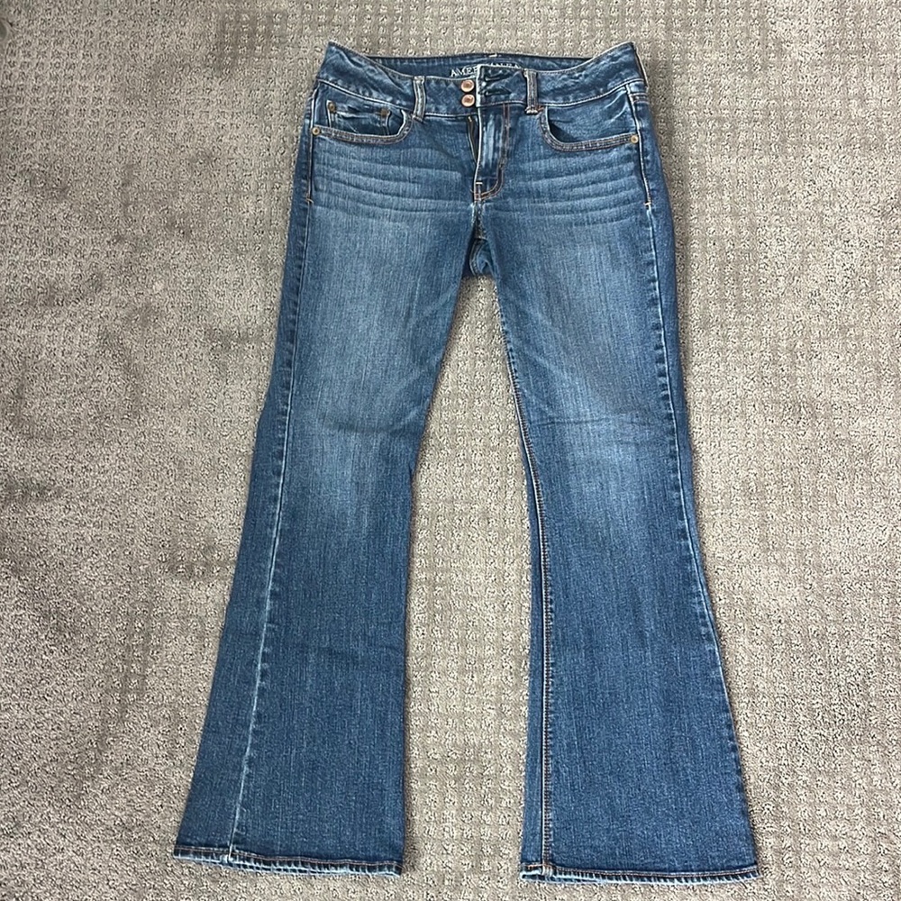 American Eagle, Size 8 Short, ARTIST Stretch jeans.